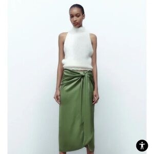 Zara Green Women's Warp Skirt